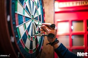 how to play darts explanation